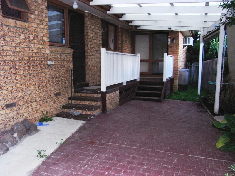 1 Chirnside Drive, Berwick VIC 3806