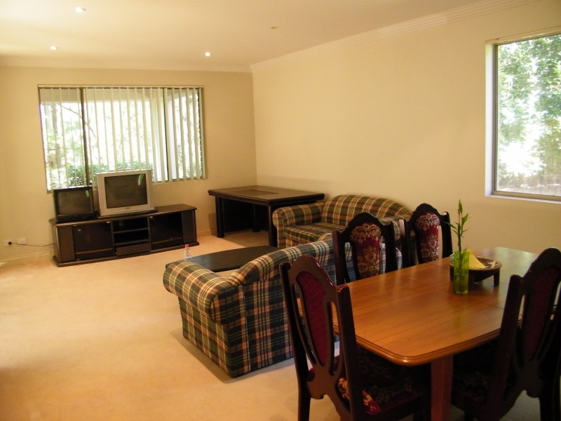 2/125-127 Mona Vale Road, St Ives NSW 2075