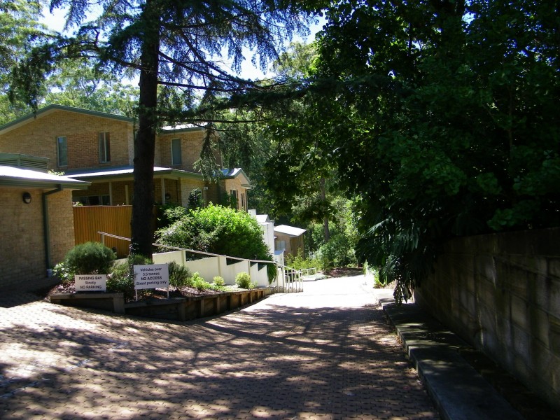 2/125-127 Mona Vale Road, St Ives NSW 2075