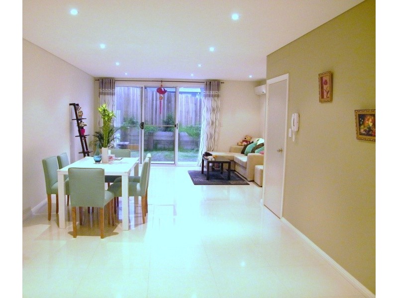 11/16 Carson, Dundas Valley NSW 2117