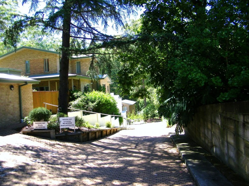 2/125-127 Mona Vale Road, St Ives NSW 2075