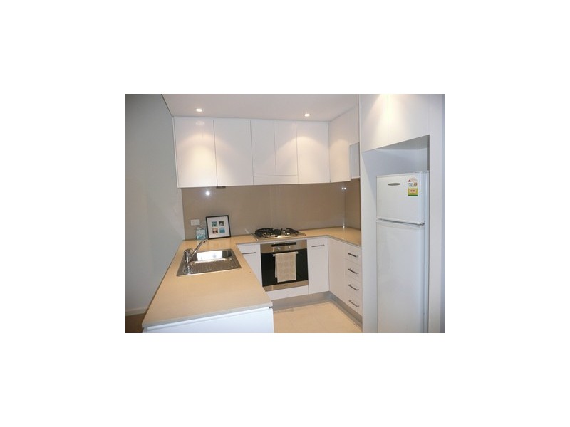 2206/10 Sturdee Parade, Dee Why NSW 2099