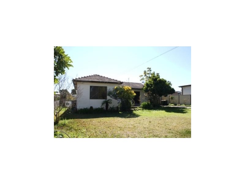 312 Brenan street, Smithfield NSW 2164