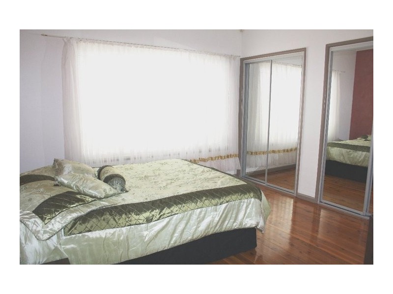 17 Vallen Place, Quakers Hill NSW 2763