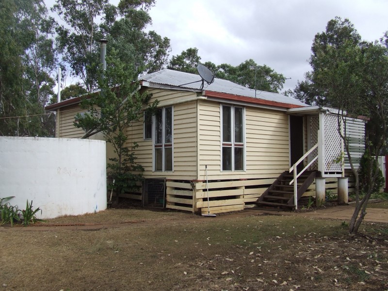 111 Cudmore Road, Cambooya QLD 4358