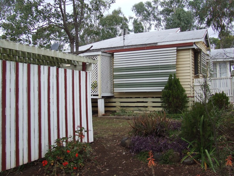 111 Cudmore Road, Cambooya QLD 4358