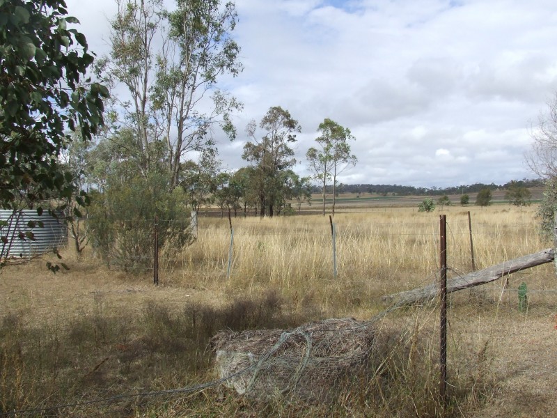 111 Cudmore Road, Cambooya QLD 4358