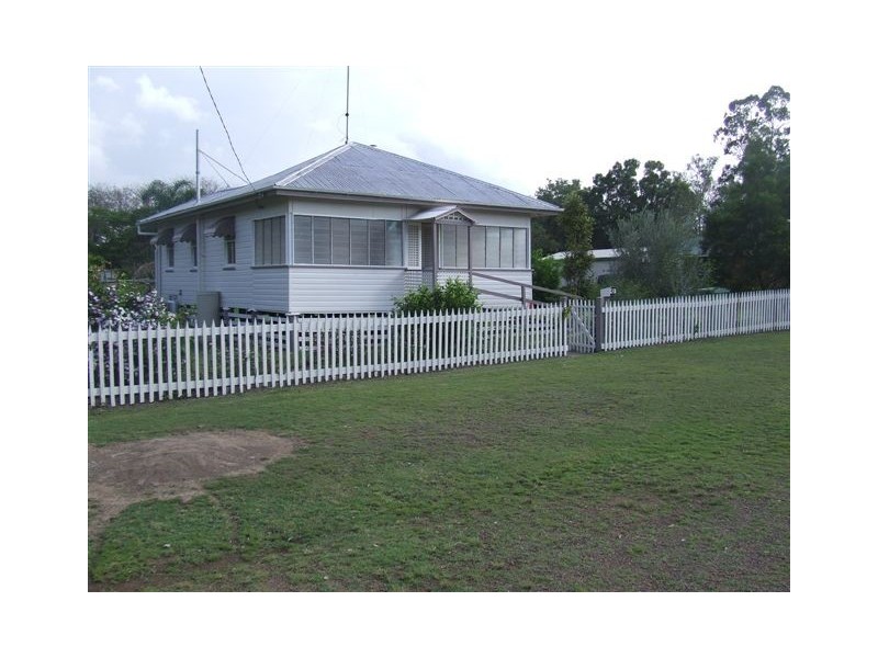 34 Eskdale Road, Toogoolawah QLD 4313