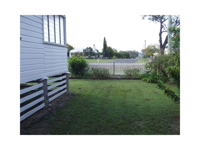 34 Eskdale Road, Toogoolawah QLD 4313