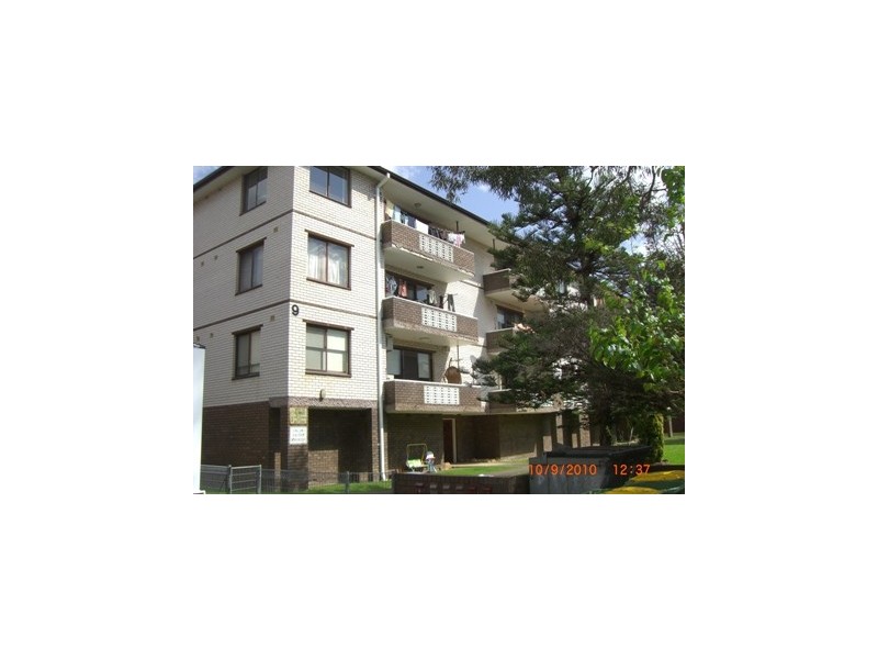 8/9 Clifford Ave, Canley Vale NSW 2166