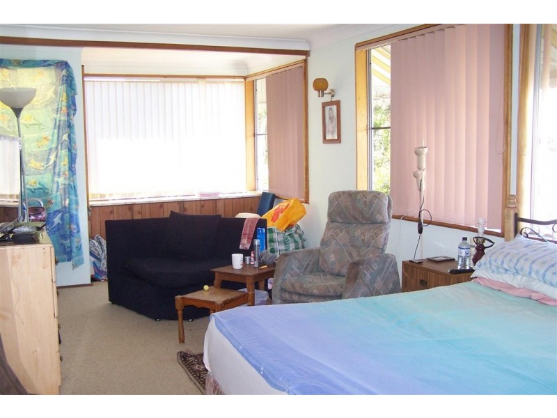 2 Gloucester Street, Scotts Head NSW 2447