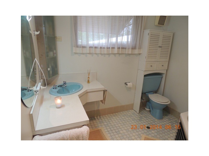 28 Third Ave, Stuarts Point NSW 2441