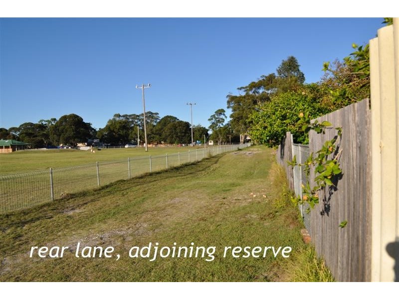 20 Ocean Ave, Stuarts Point NSW 2441