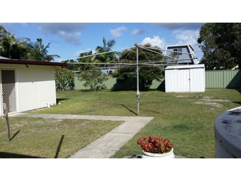 9 Ninth Ave, Stuarts Point NSW 2441