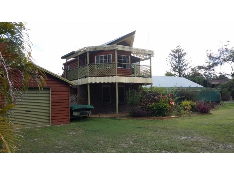 1 Nineteenth Ave, Stuarts Point NSW 2441