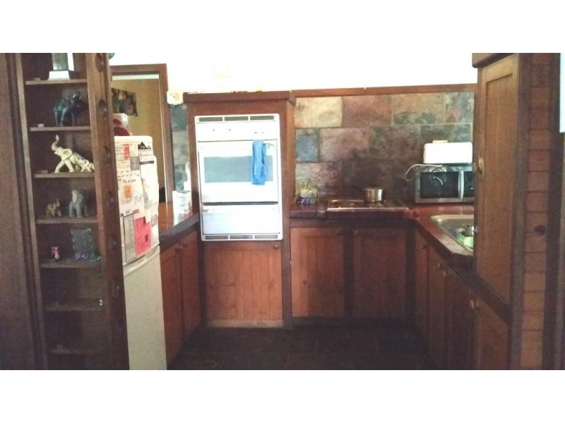 1 Nineteenth Ave, Stuarts Point NSW 2441