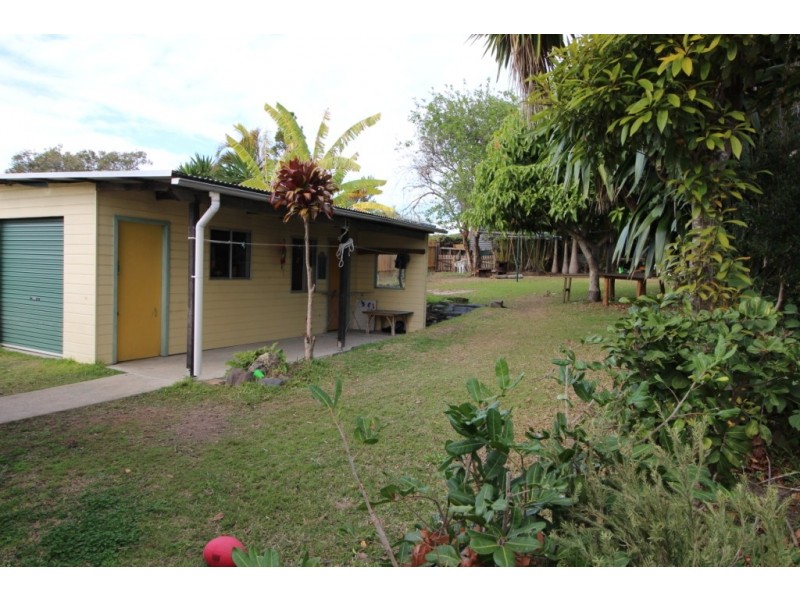 19 Adin Street, Scotts Head NSW 2447