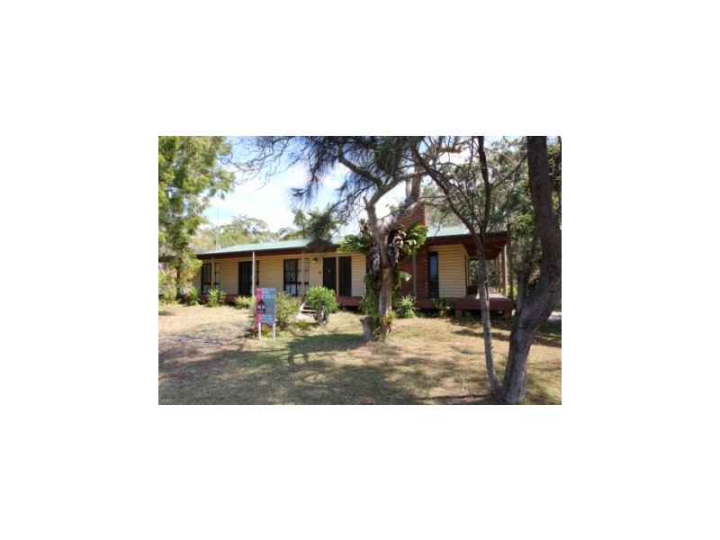 23 Nineteenth Ave, Stuarts Point NSW 2441