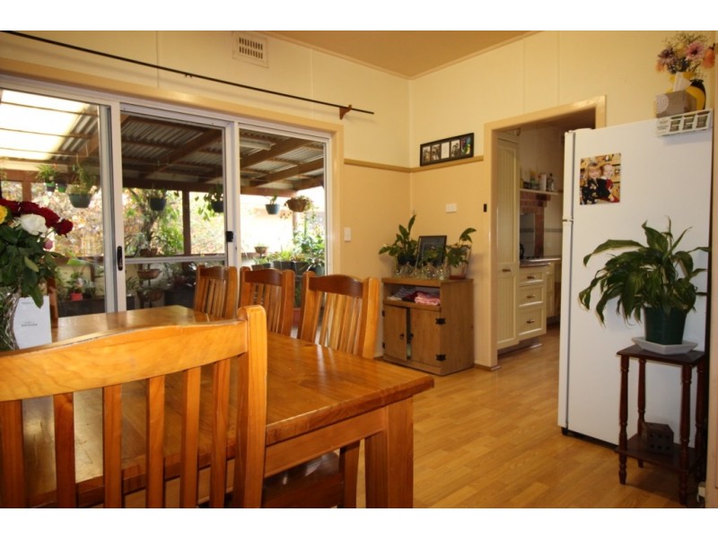 60 Wallace Street, Scotts Head NSW 2447