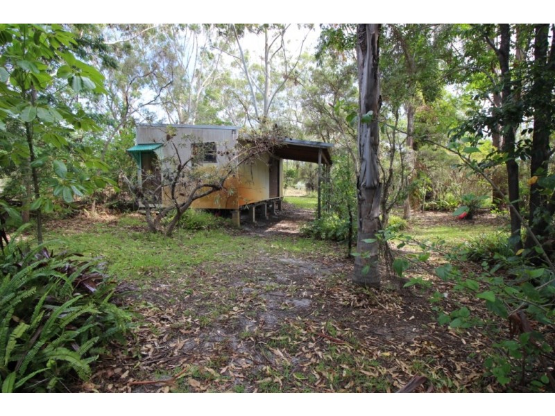 69 Ocean Ave, Stuarts Point NSW 2441