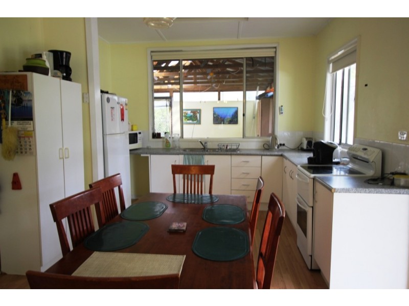 28 Marine Pde, Stuarts Point NSW 2441