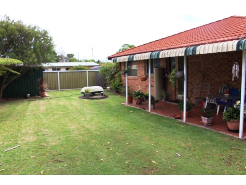 6/4 Second Ave, Stuarts Point NSW 2441