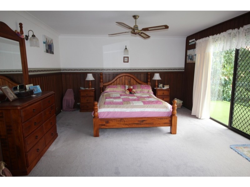 6 Nineteenth Ave, Stuarts Point NSW 2441