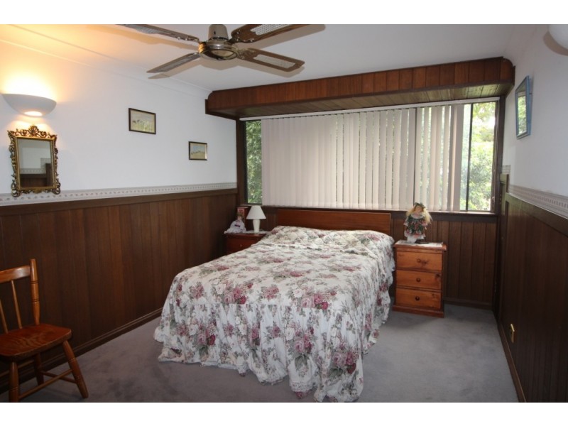 6 Nineteenth Ave, Stuarts Point NSW 2441