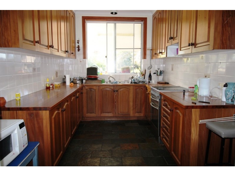 9 Kimpton Street, Stuarts Point NSW 2441