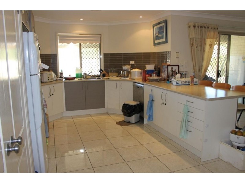 4 Bohemia Court, Stuarts Point NSW 2441