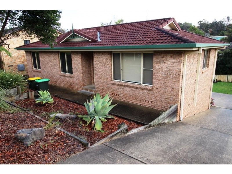 6 River Oak Cres, Scotts Head NSW 2447