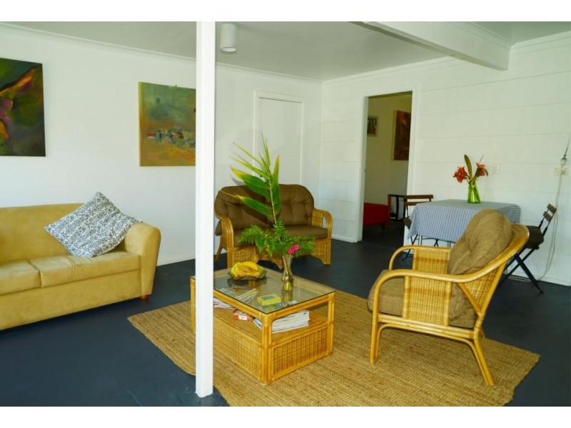 4 Seventeenth Ave, Stuarts Point NSW 2441