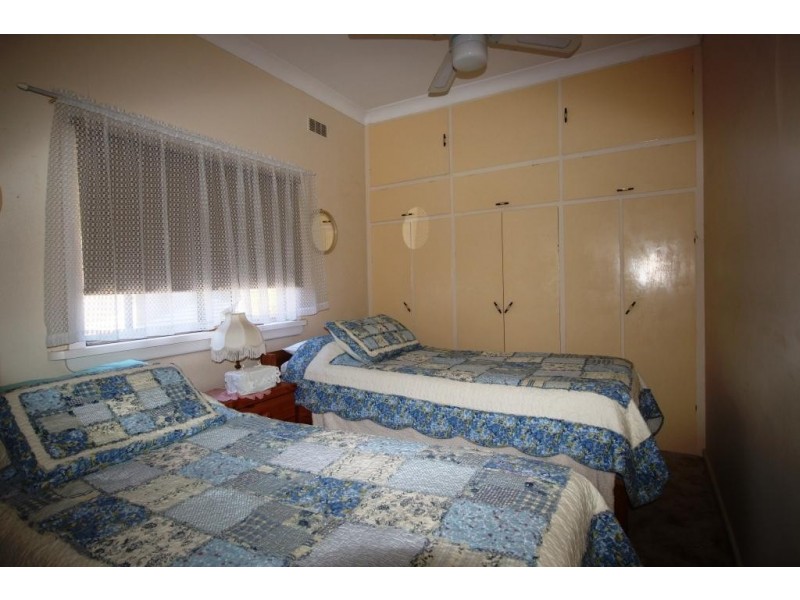 13 Seventh Ave, Stuarts Point NSW 2441