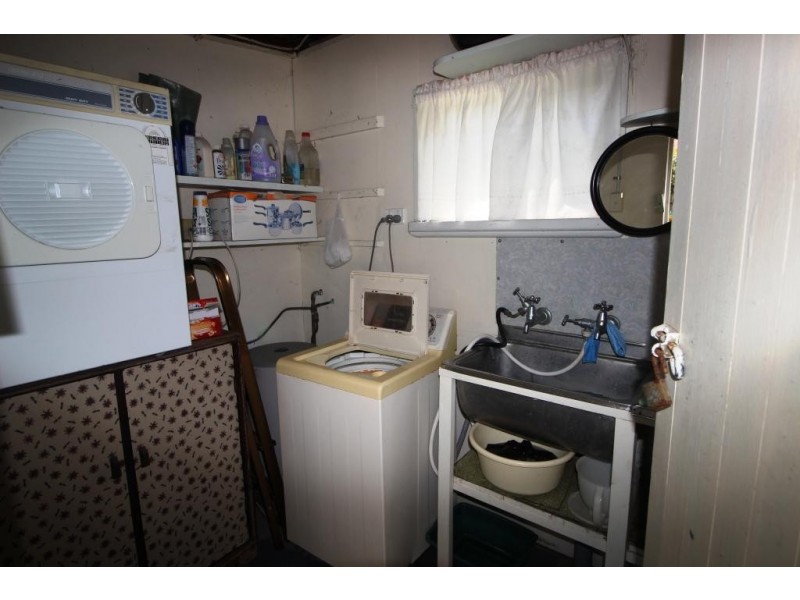 13 Seventh Ave, Stuarts Point NSW 2441