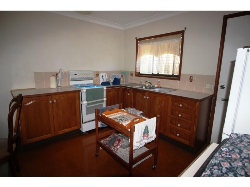 13 Seventh Ave, Stuarts Point NSW 2441