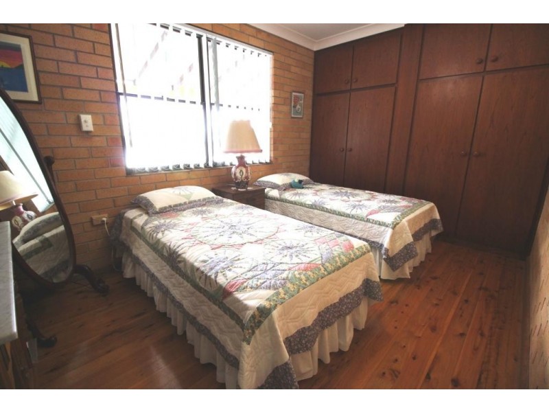 5 Oleander Dr, Scotts Head NSW 2447