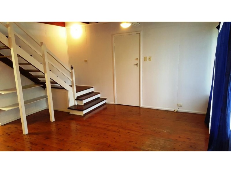 9 Seventh Ave, Stuarts Point NSW 2441