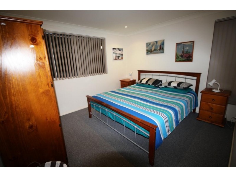 2 Raleigh St, Scotts Head NSW 2447