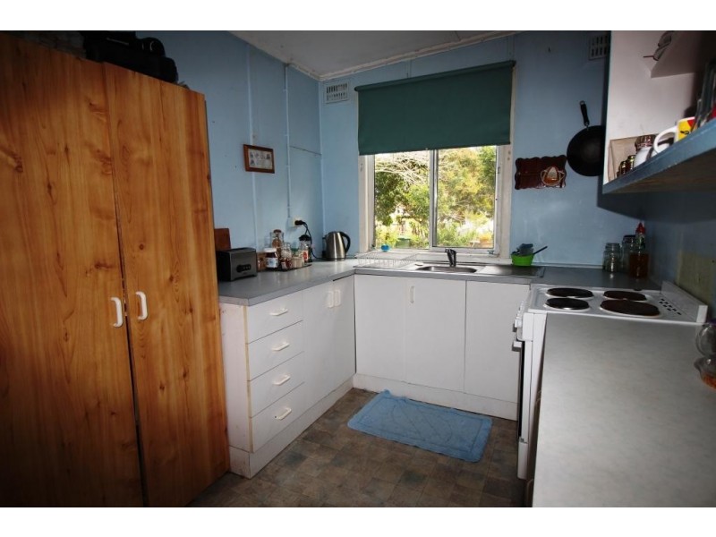 14 First Ave, Stuarts Point NSW 2441