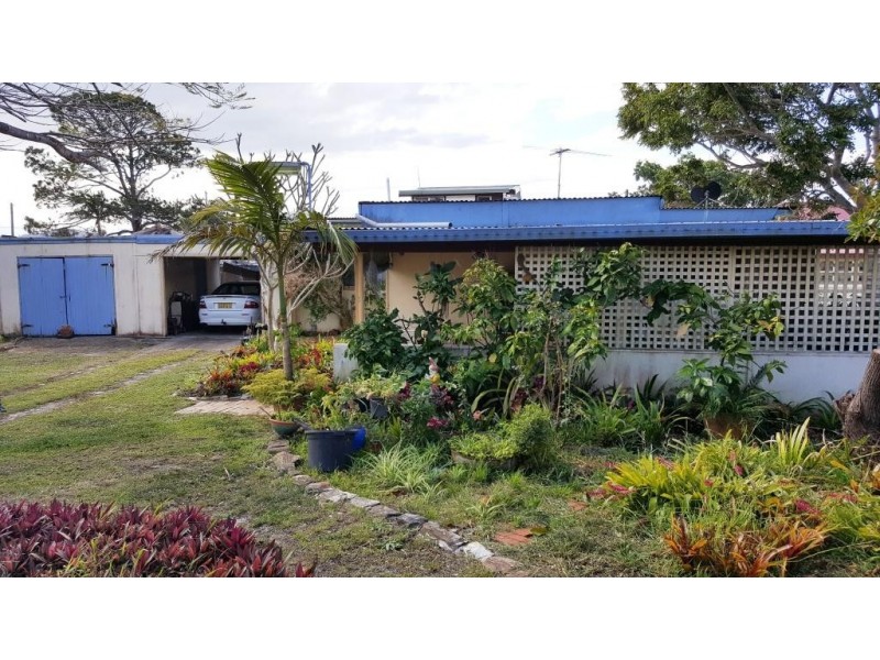 14 First Ave, Stuarts Point NSW 2441