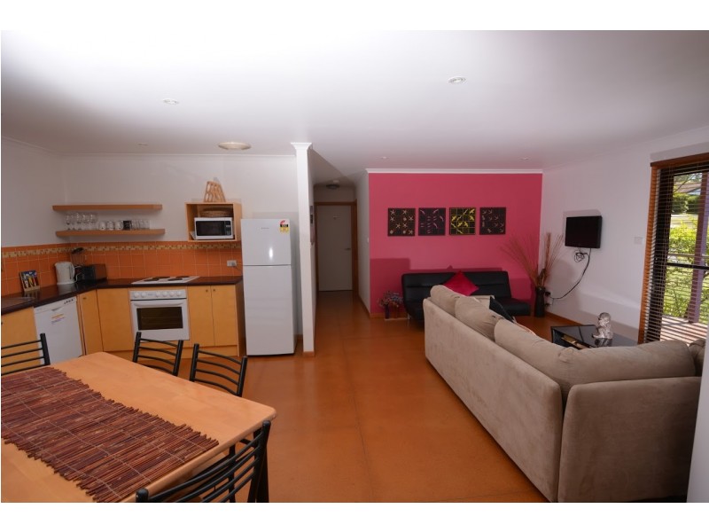 2/39 Wallace Street, Scotts Head NSW 2447