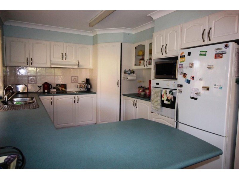 17 Kimpton St, Stuarts Point NSW 2441