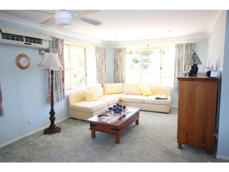 17 Kimpton St, Stuarts Point NSW 2441