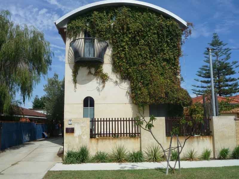 27a Scott Street, Fremantle WA 6160