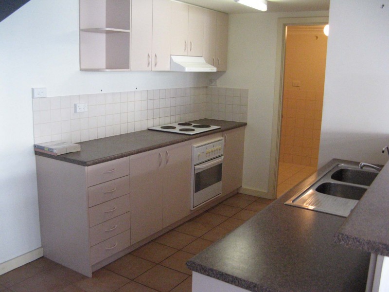 17/13 Cantonment Street, Fremantle WA 6160