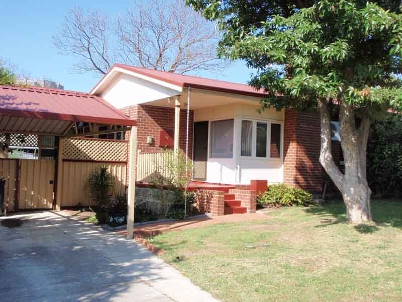 41 Williams Road, Coolbellup WA 6163