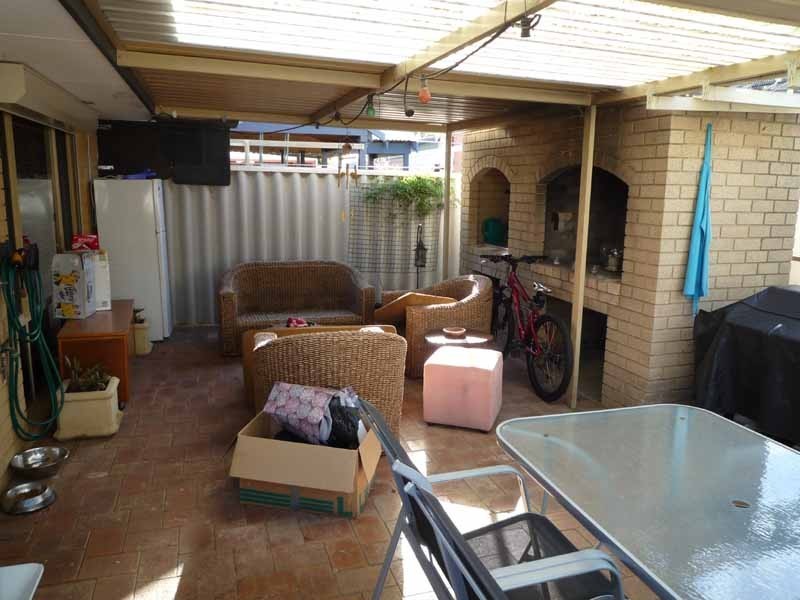 64/4 Bellion Drive, Hamilton Hill WA 6163