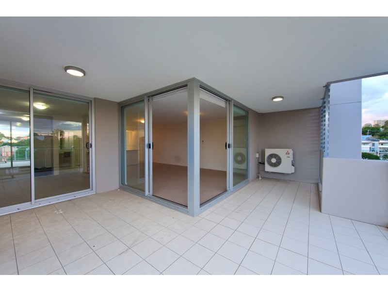 96/24 Allwood Street, Indooroopilly QLD 4068