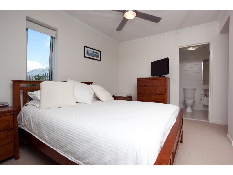 7/24 Allwood Street, Indooroopilly QLD 4068