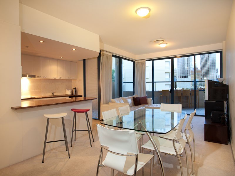 2/321 Main Street, Kangaroo Point QLD 4169